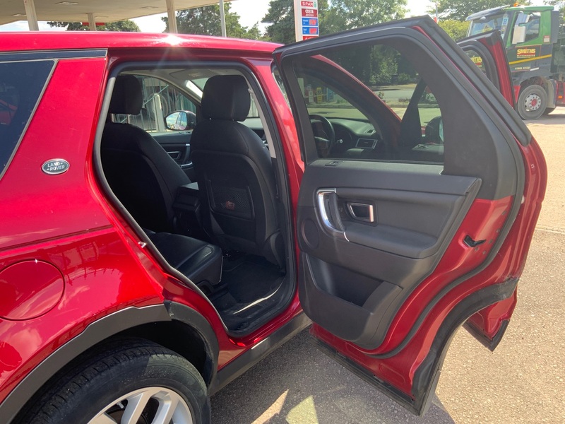 LAND ROVER DISCOVERY SPORT