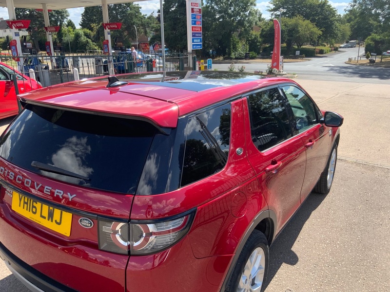 LAND ROVER DISCOVERY SPORT